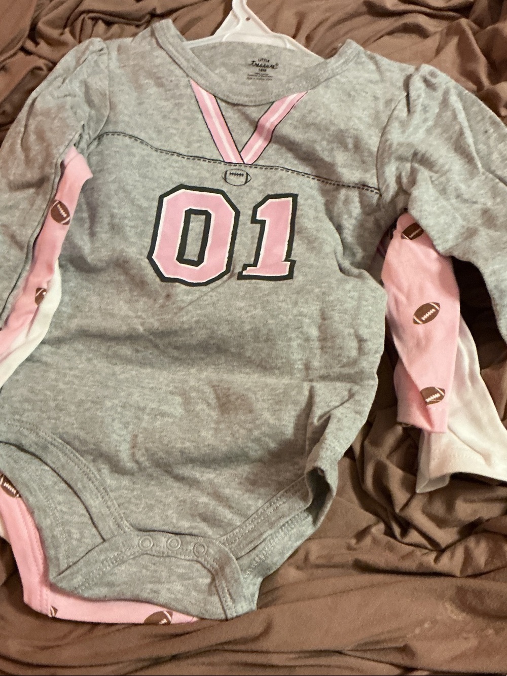 Baby Girls White & Pink 'Tutus & Touchdowns' Ruffle Bodysuit 3 pcs set - Picture 3 of 4